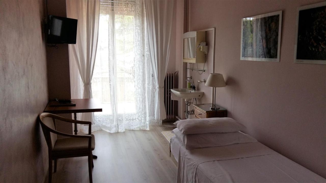 Albergo Hotel Tesserete Екстер'єр фото